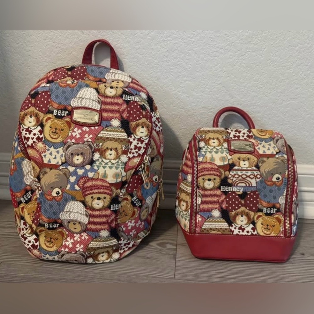 Henney bear bags